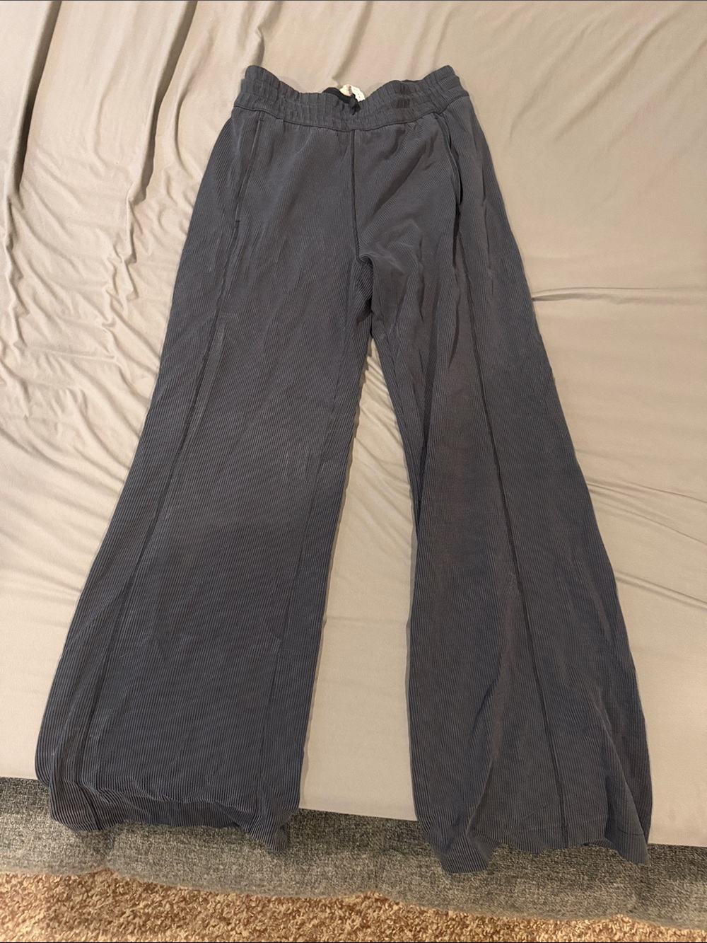 LULULEMON Ribbed Lounge Pants in Charcoal Gray